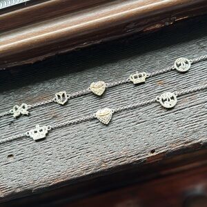 VINTAGE early 2000s juicy couture charm choker and bracelet set